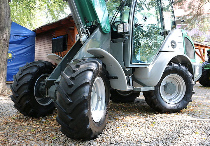 agricultural-and-forestry-tyres-agro-industrial-equipment-agro-industrial-radial-tyres-AC-70-G
