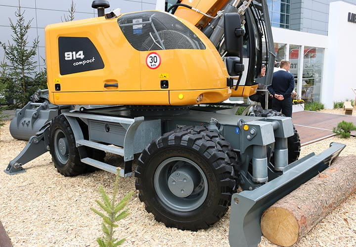 Excavator Tyres | Earthmover Tyres UK | Mitas