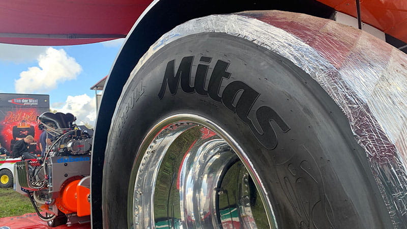 Tractor-Pulling-in-Brande-13-s